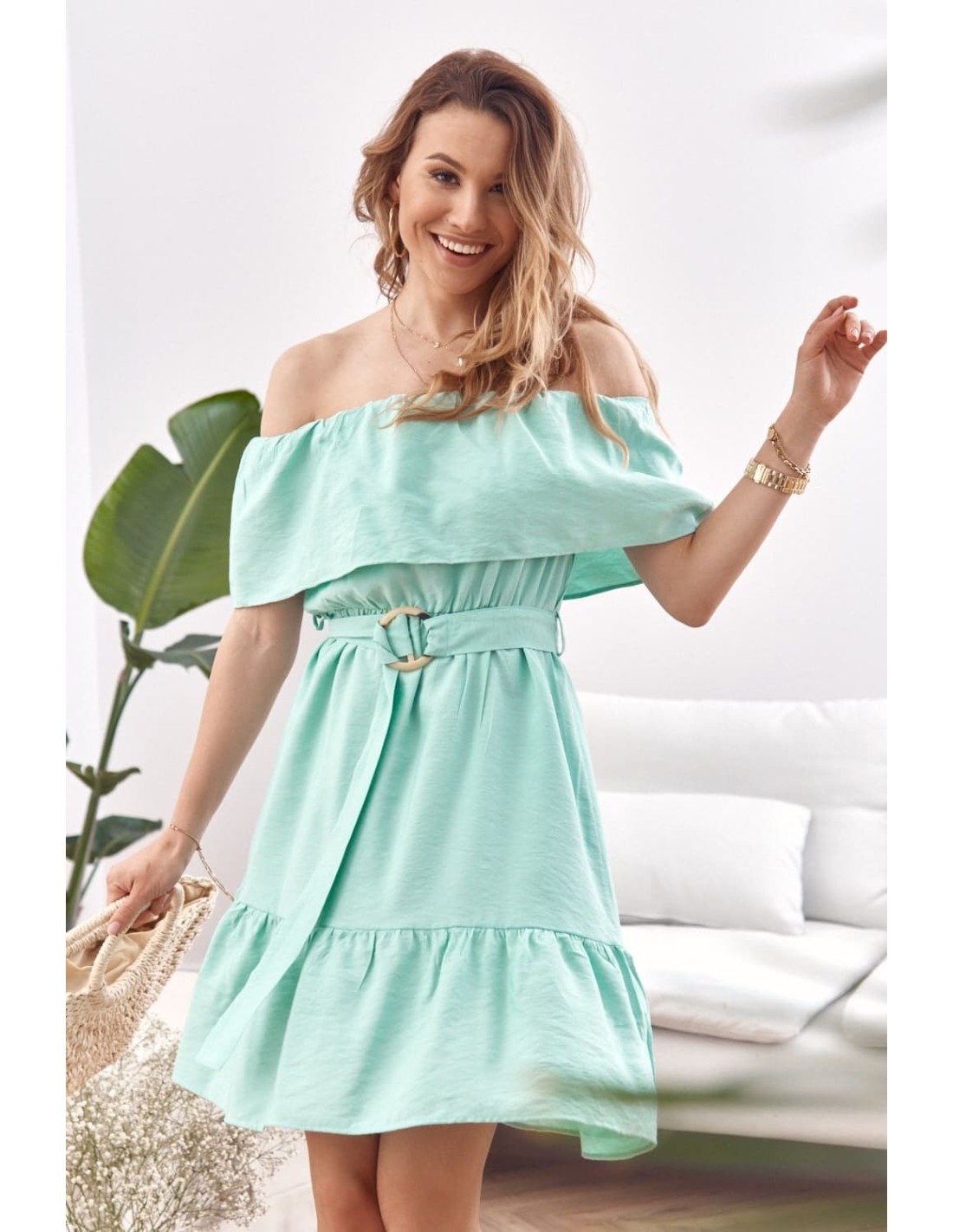 Dress with a Spanish neckline, mint MP60872 - Online store - Boutique